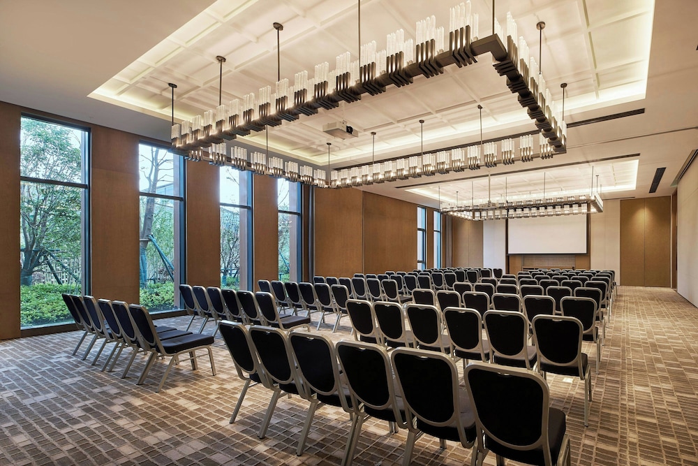 Four Points by Sheraton Nanchang, Xihu 41/50
