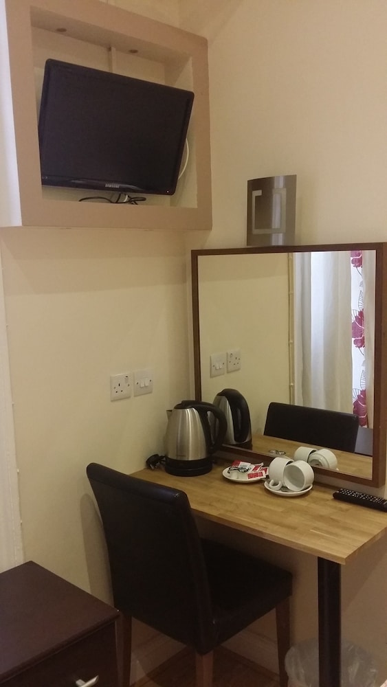 Notting Hill Gate Hotel 31/38