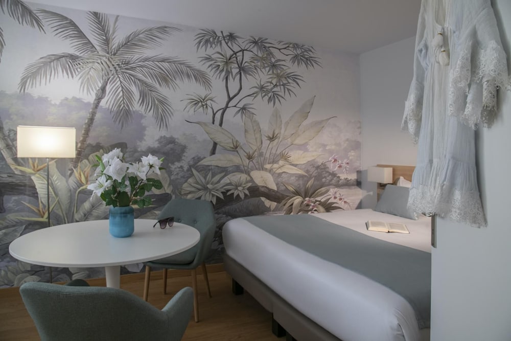 Chambord Hotel Menton 33/44