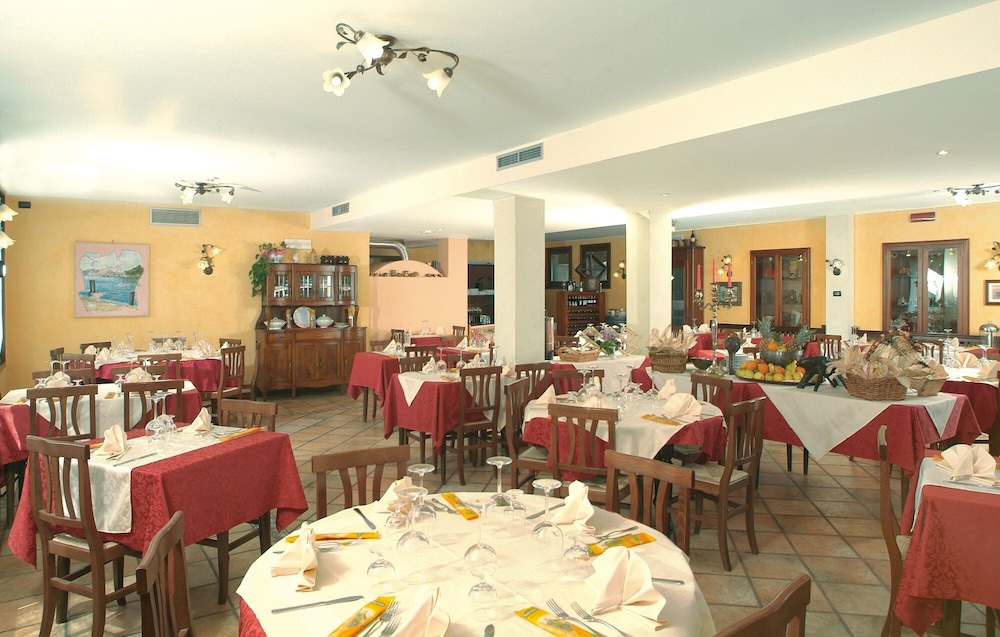 HOTEL CONCA VERDE 58/73