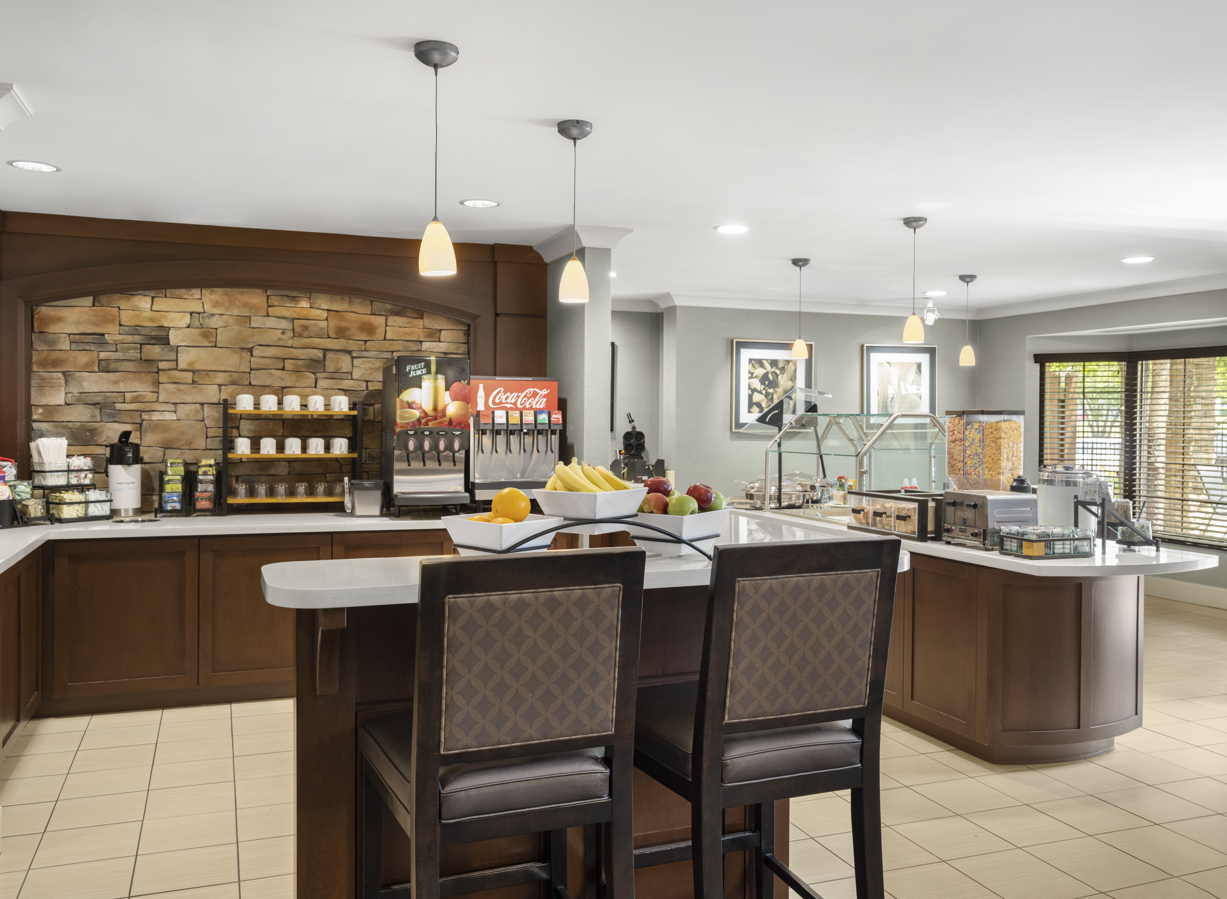 Staybridge Suites Indianapolis Airport 52/70