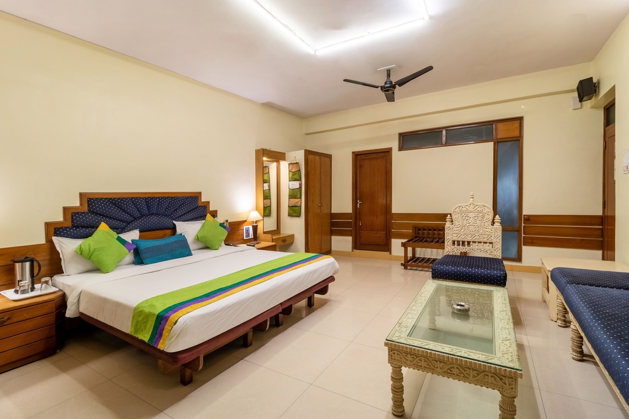 Fabhotel Mi Road