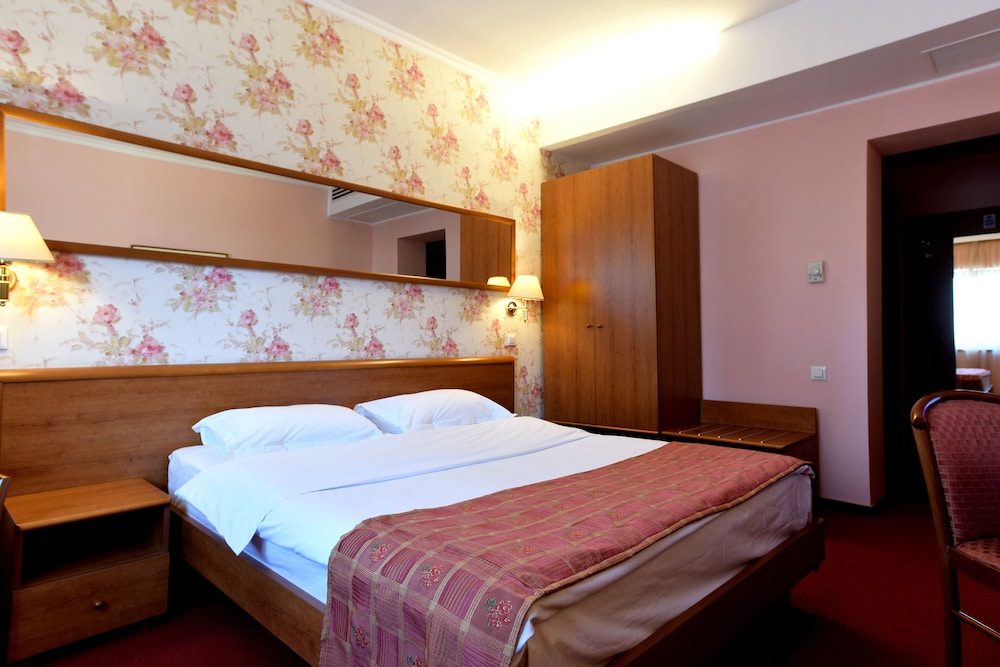 HOTEL BRASOV 10/49