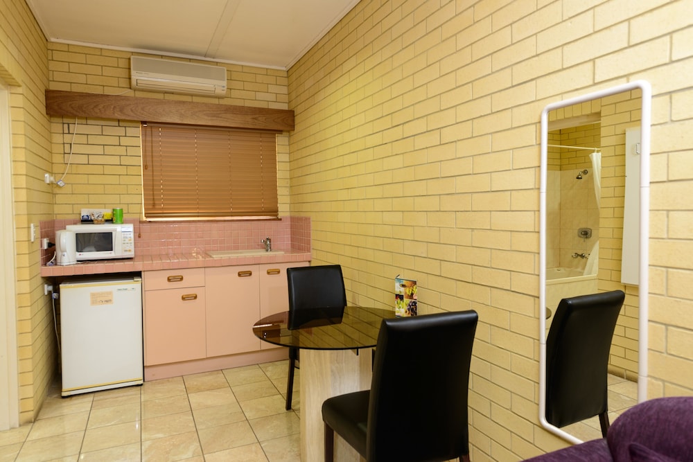 Country Comfort Bundaberg 58/74