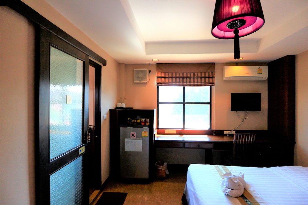 At Home At Chiang Mai 3/31