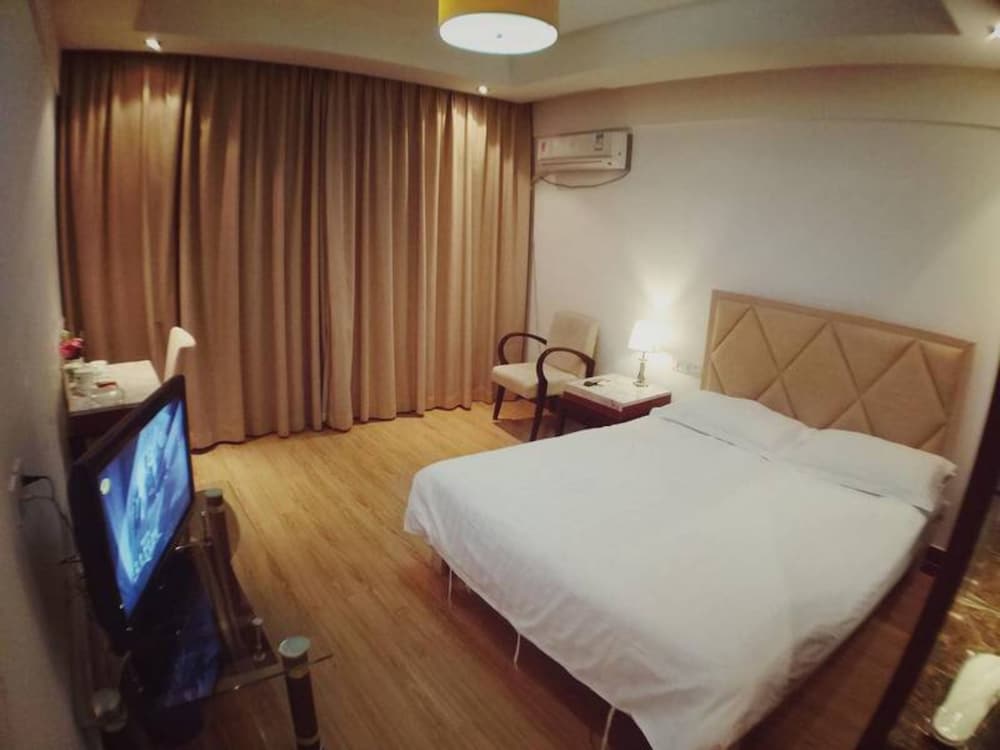 Shanghai Qidian Apartment The Bund 34/50