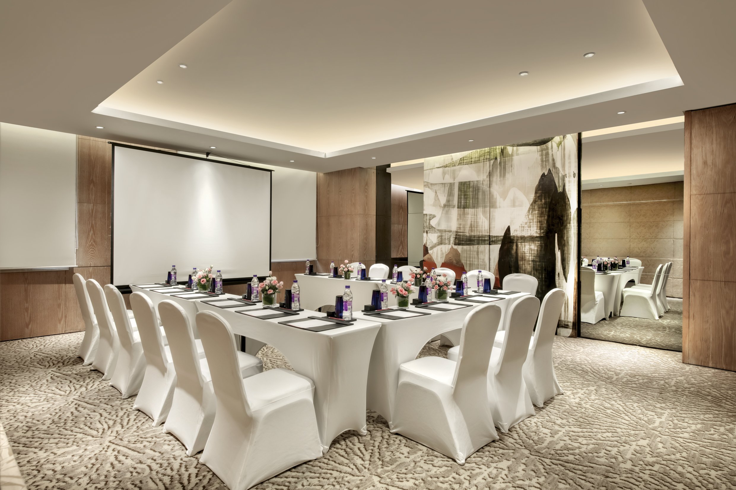 Crowne Plaza Chaoyang U Town 44/50