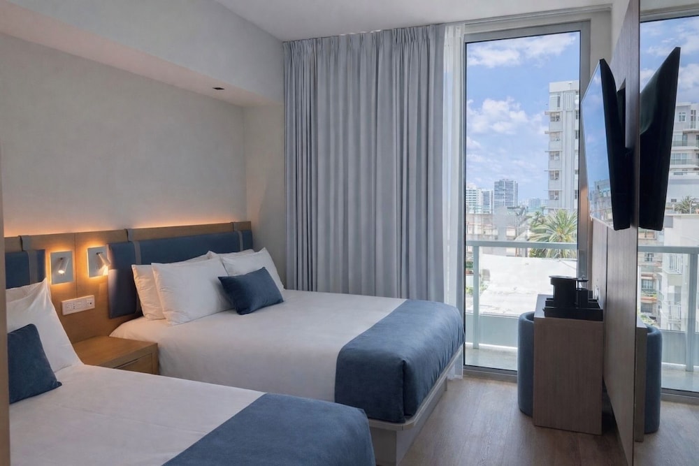 Dolce by Wyndham Miami Beach 19/59