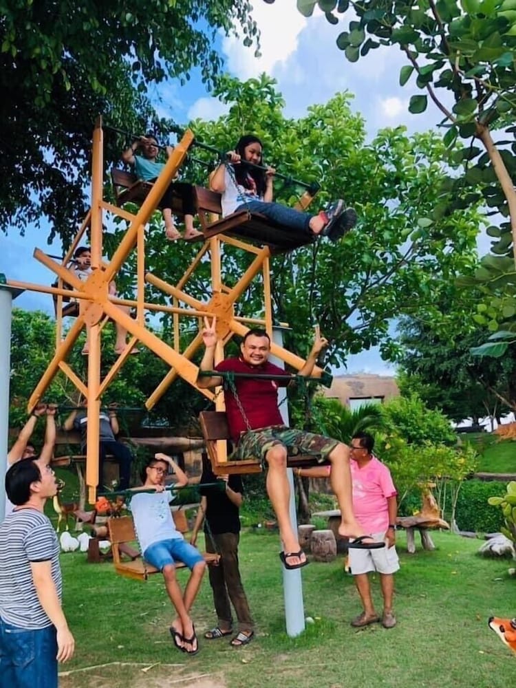 Timberland And Fruit Resort 42/50