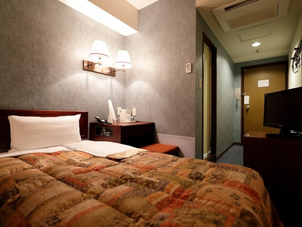 Tokyo Inn 31/51