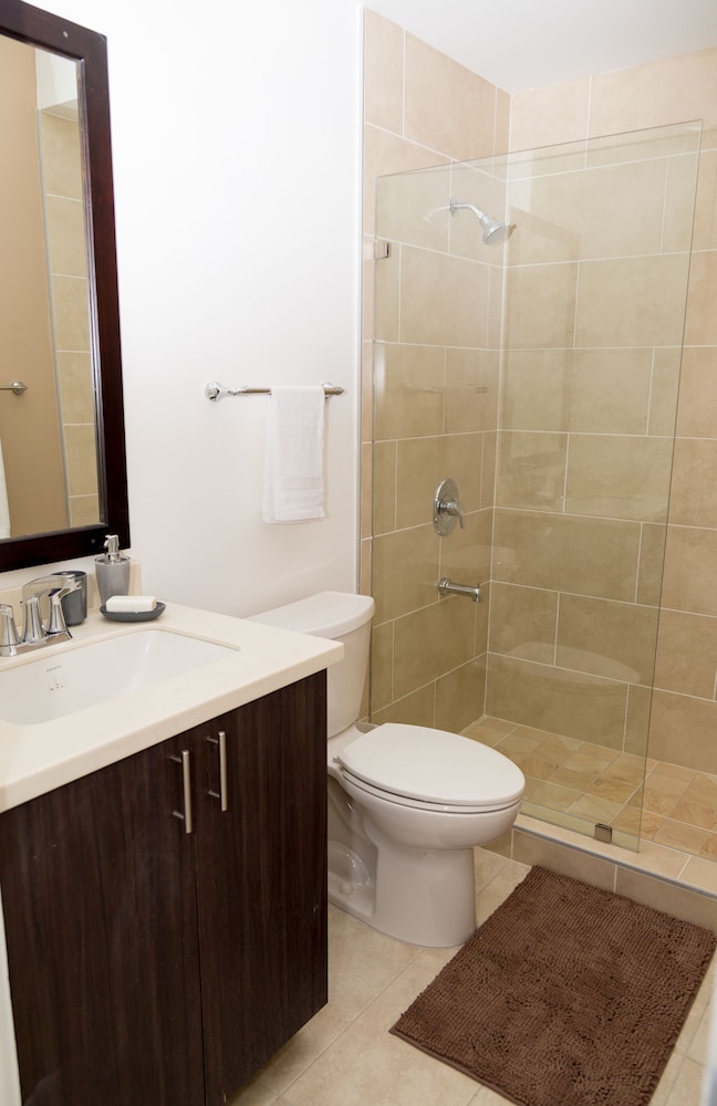 Executive Suites At The Bromptons 30/32