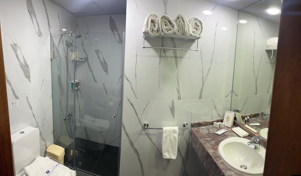 EL SHEIKH SUITES 55/60