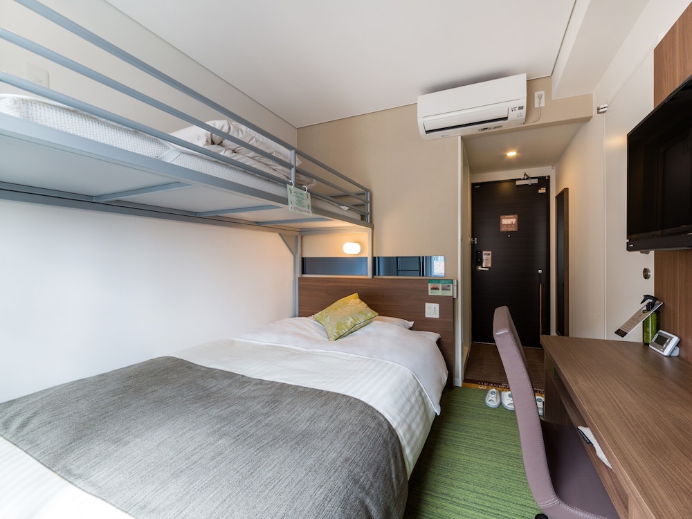 Super Hotel Lohas Hakata Station Chikushi Exit 7/36