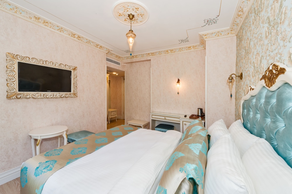 Hotel 1453 39/60