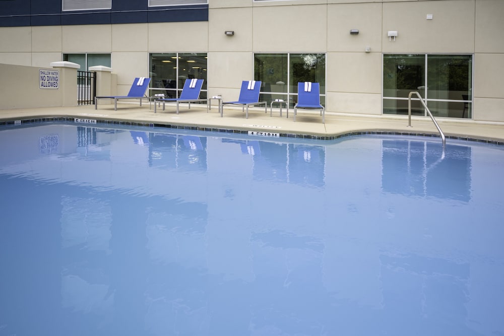 Holiday Inn Express Suites Rock Hill An Ihg Hotel 2/49