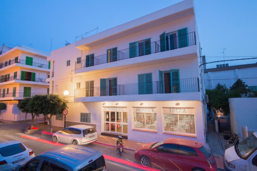 Hostal Sunset Ibiza 4/64