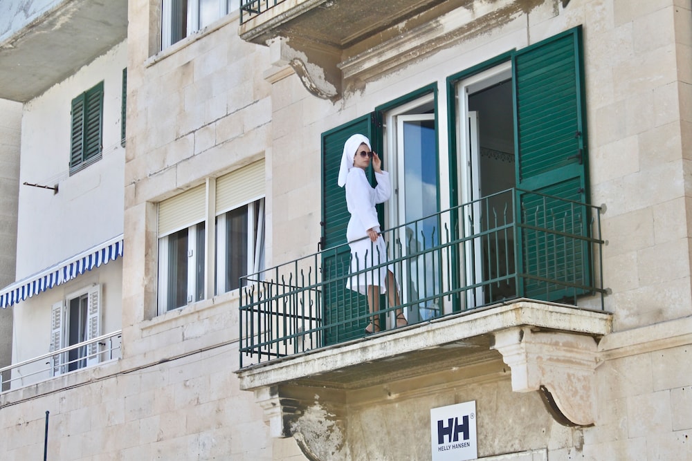 Galeria Valeria Seaside Downtown - MAG Quaint & Elegant Boutique Hotels 4/75