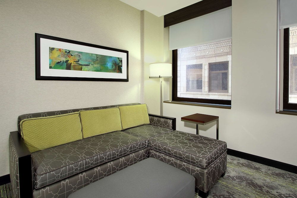 Embassy Suites By Hilton Pittsburgh Downtown 39/57