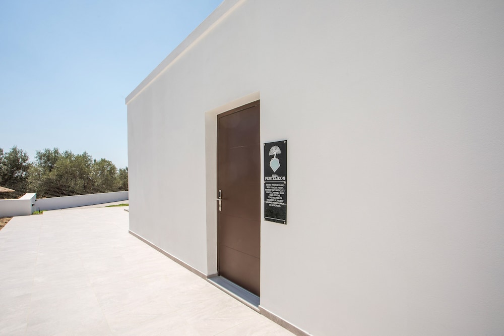Terra Pietra Luxury Villas & Suites 25/42