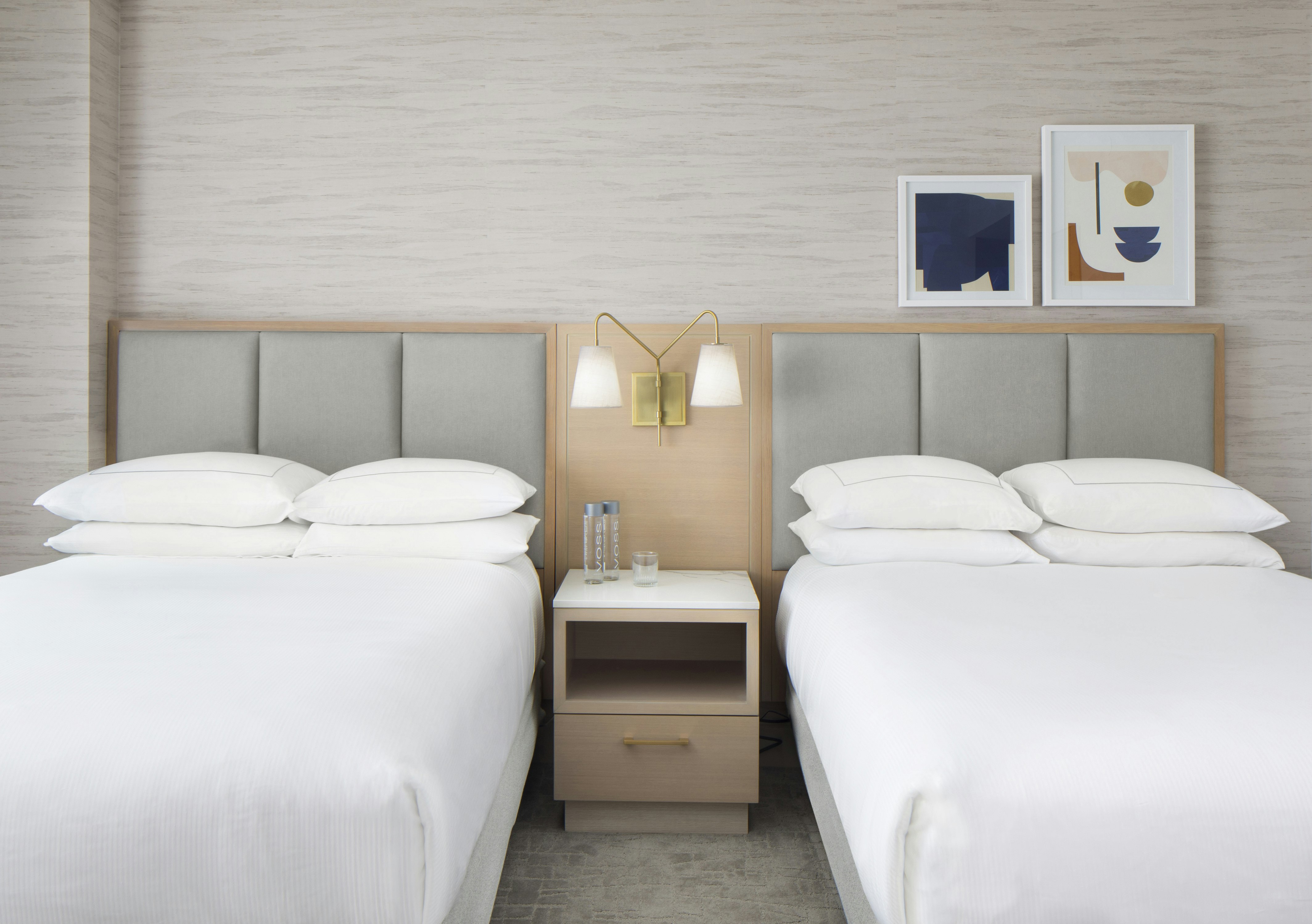 1 BEDROOM, SUITE, 2 DOUBLE BEDS