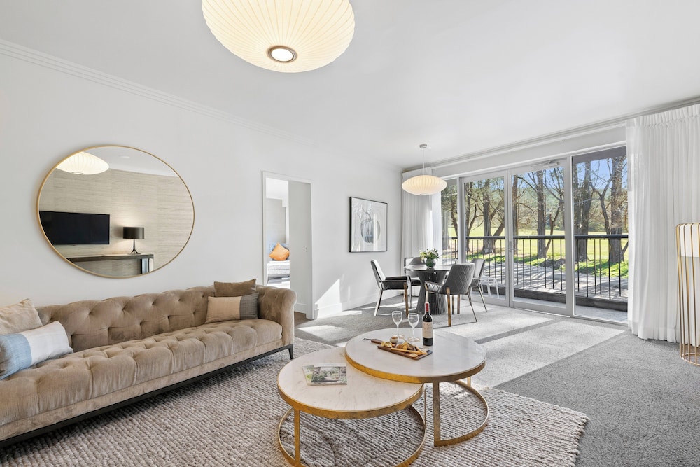 Park Proxi Gibraltar Bowral 46/64