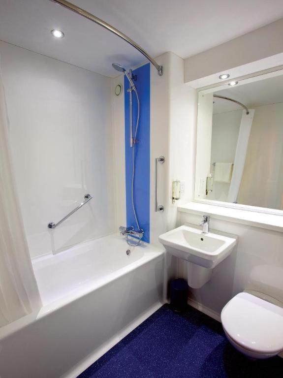 Travelodge Great Yarmouth Acle 18/20