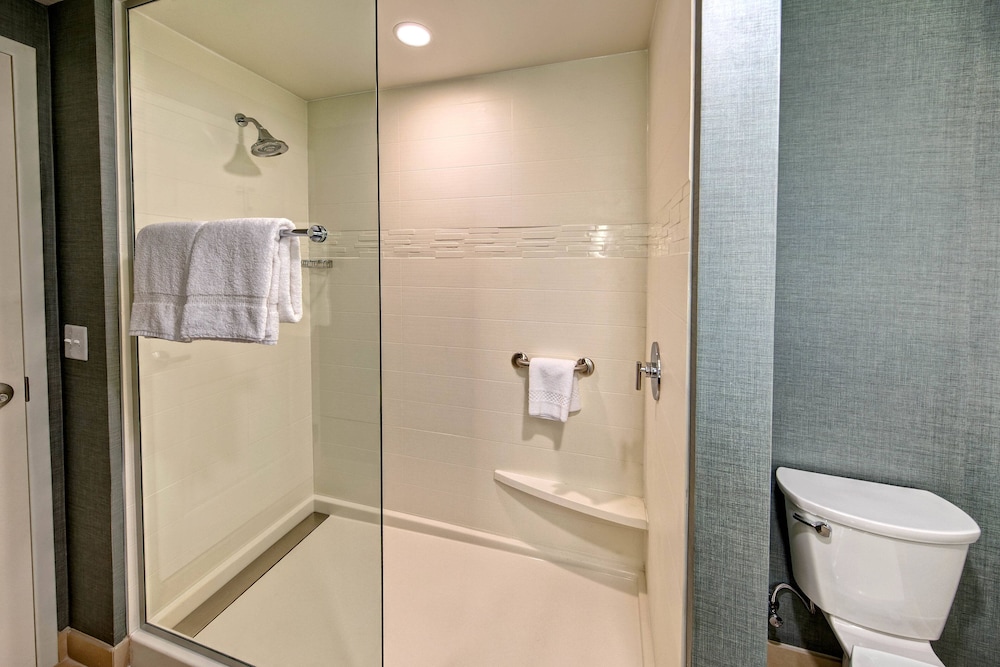 Residence Inn Kansas City Downtown Convention Center 13/45