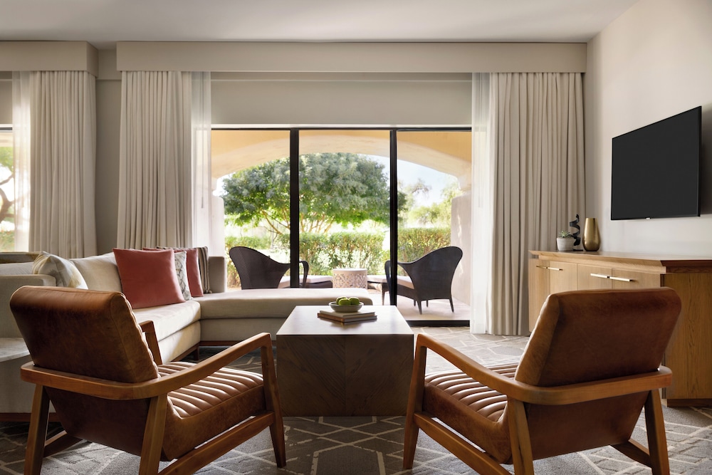 Fairmont Scottsdale Princess 57/85