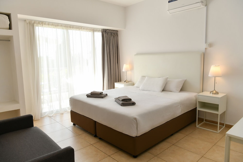 Kings Holiday Apartments 17/42