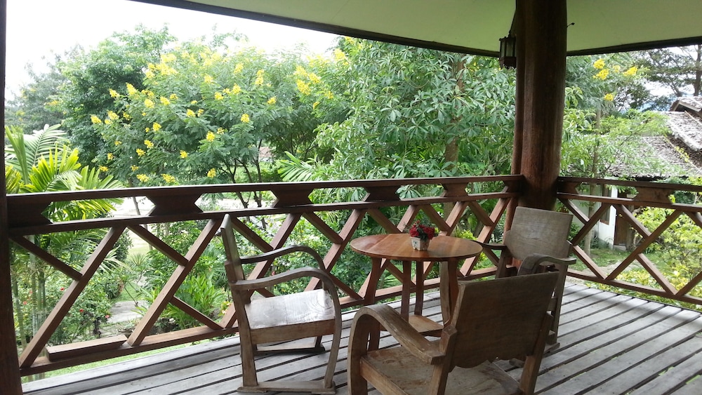 Pai Love & Baan Chon Phao Resort 22/35