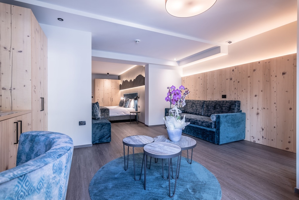 Hotel Val Di Sole 30/45
