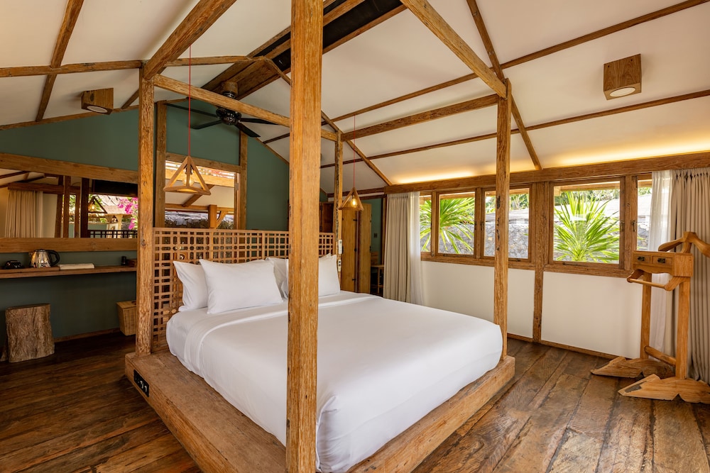 COMFORT, CABIN