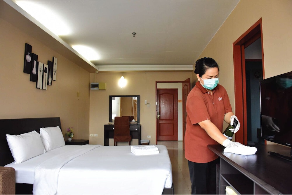 Centric Place Hotel 13/66