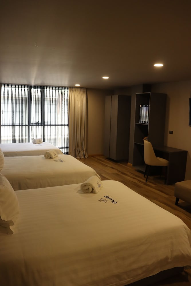 Giluxe Hotel Pereira 18/36