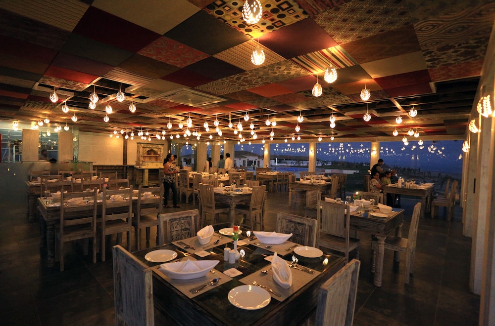 Serena Beach Resort 28/50