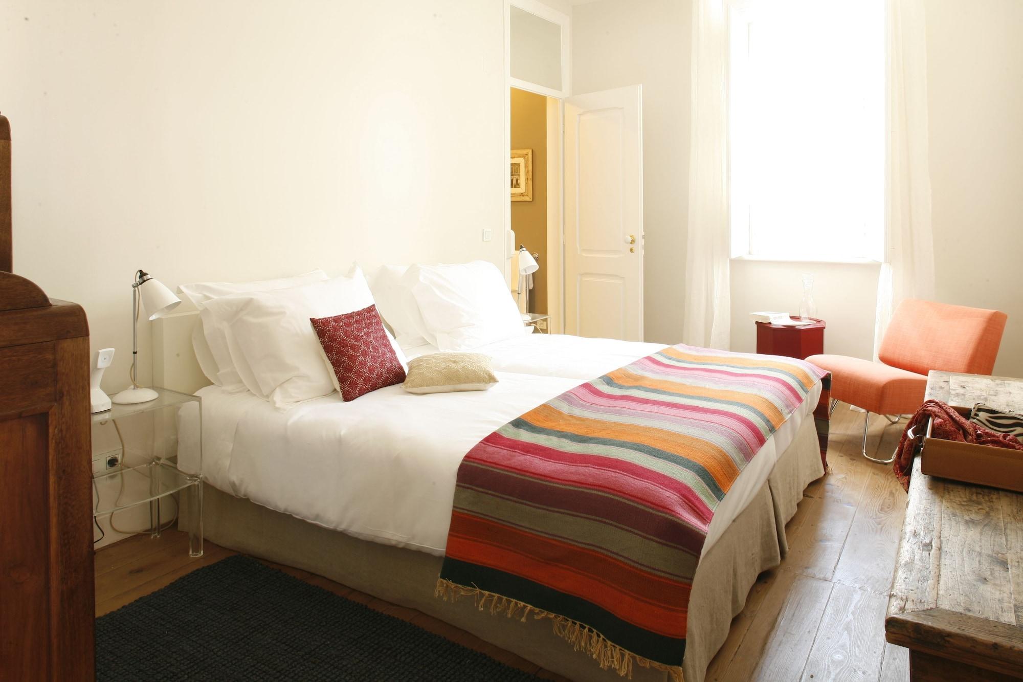 Standard, Double or Twin Bed