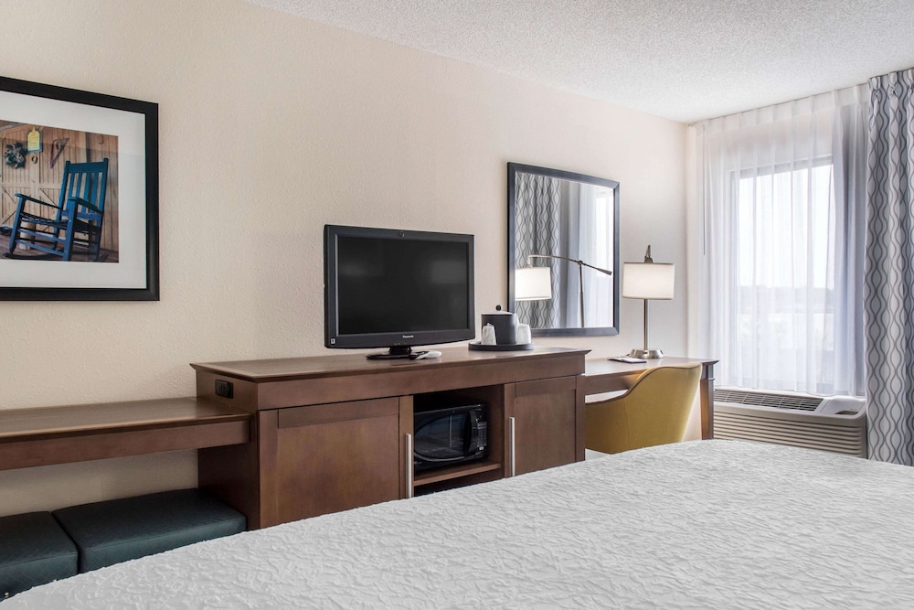 Hampton Inn Douglas 46/50
