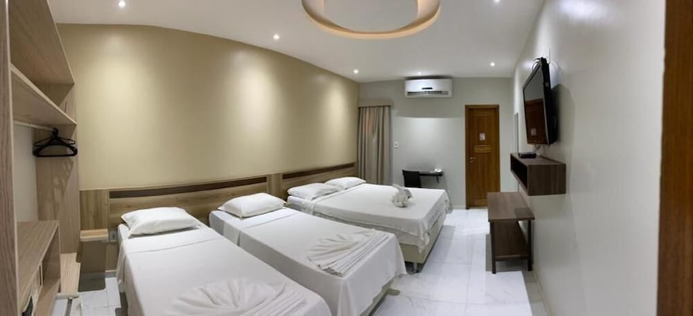 Hotel Sandis 12/37