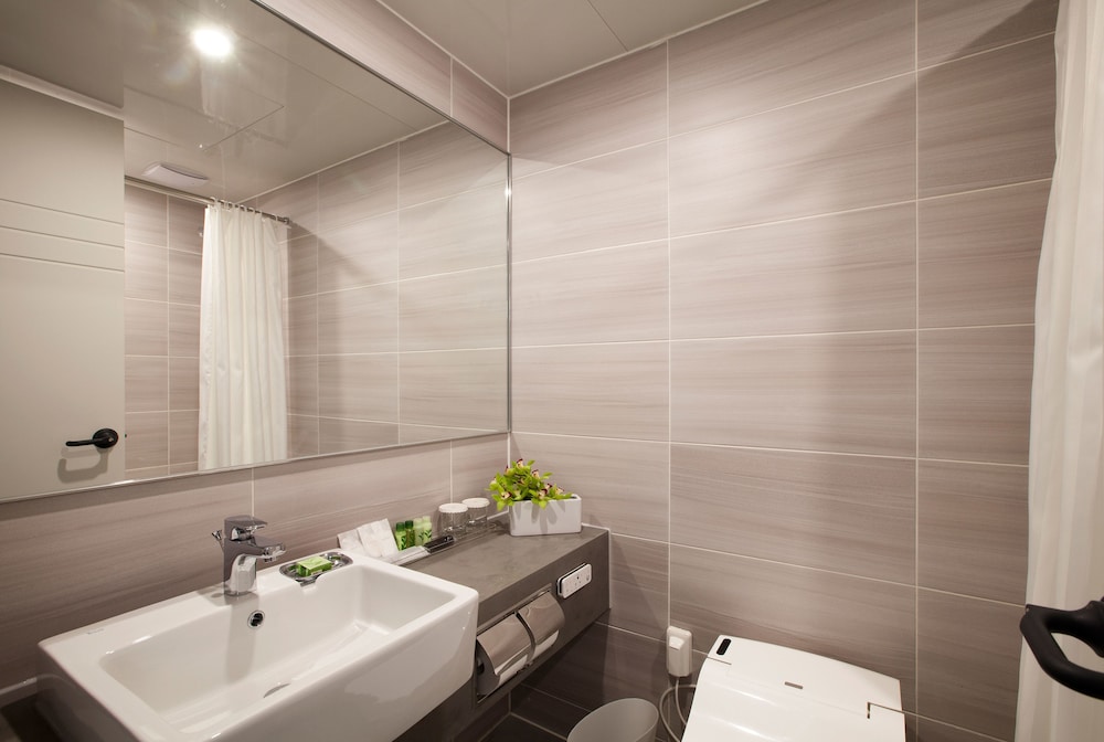 G2 HOTEL MYEONGDONG 61/63