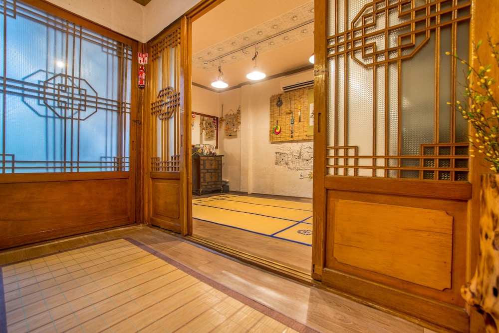 Punggyeong Korea Traditional House 15/23