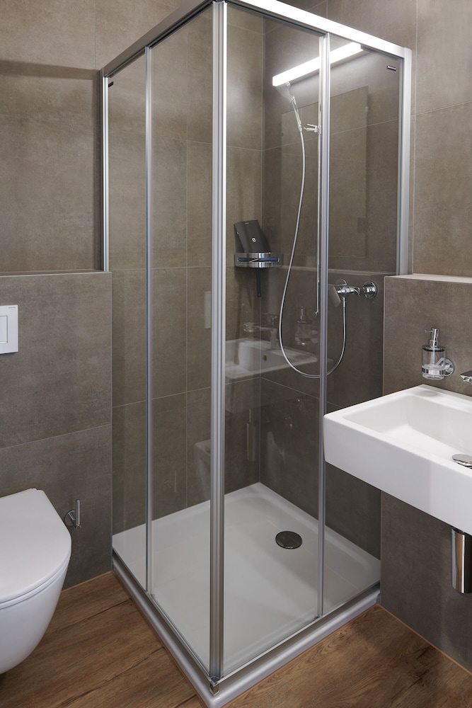 Hotel Jager Jeuss - Murten - Self-Check-in 41/49