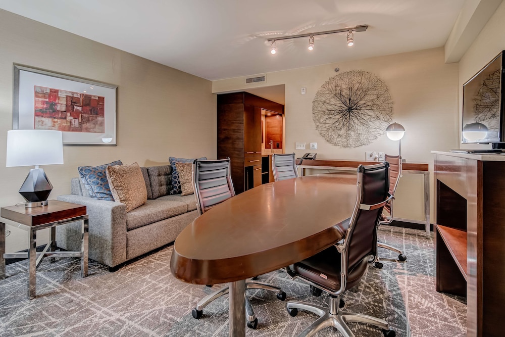 Embassy Suites Atlanta Kennesaw Town Center 52/61
