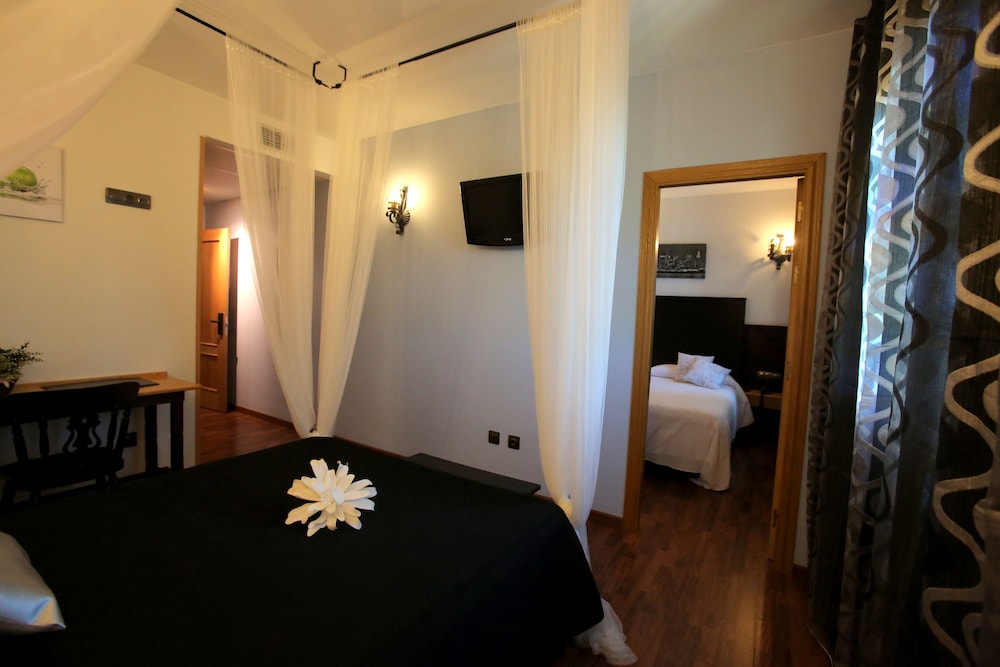 Hotel Castillo Bonavia 13/76