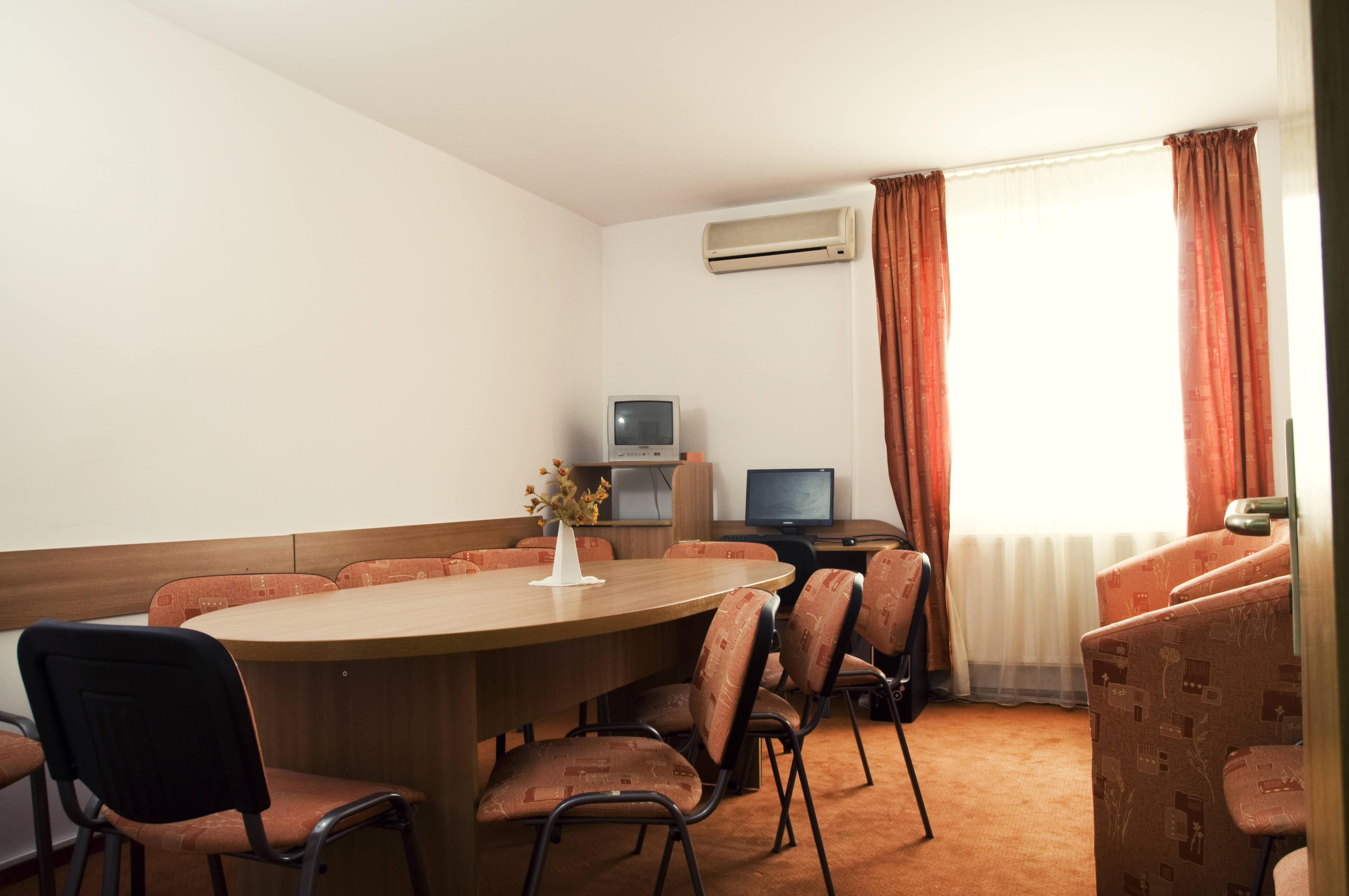 Hotel Est 23/26