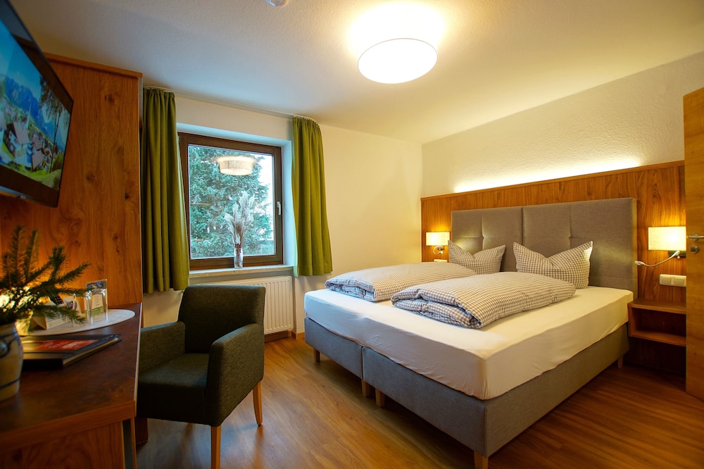 Hotel Waldmann 18/50