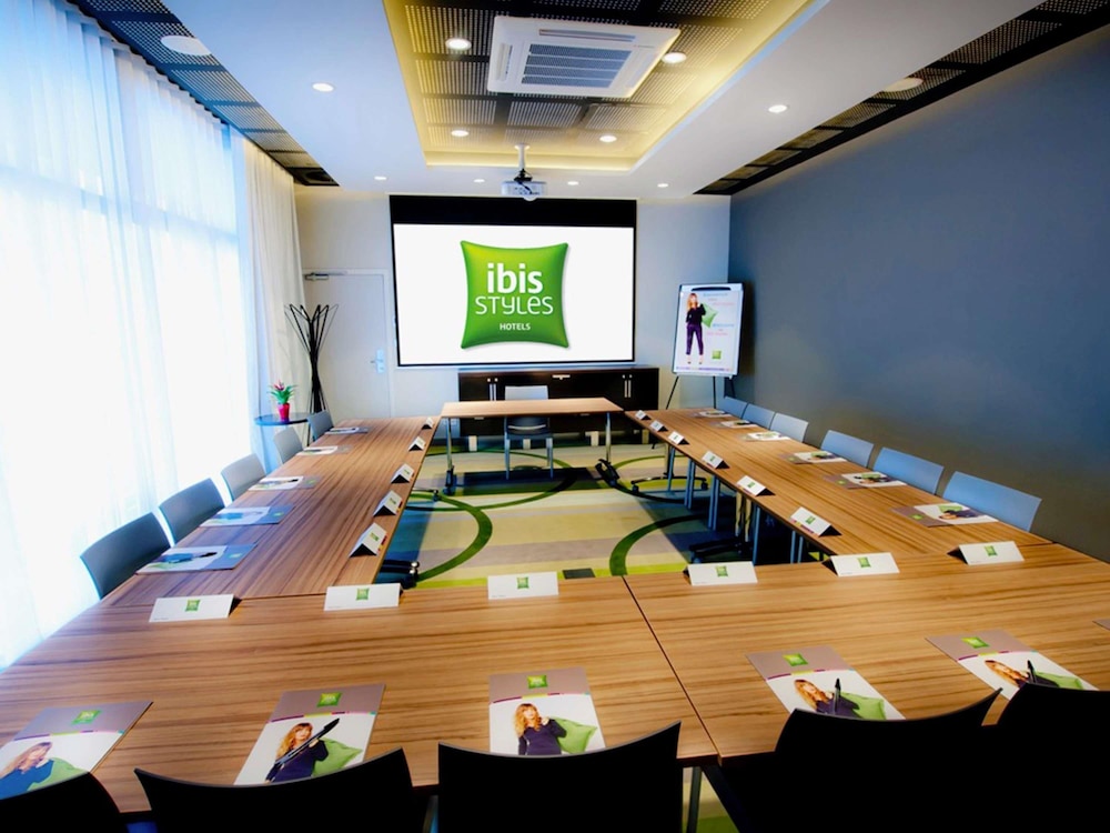 Ibis Styles Brest Centre Port 33/45