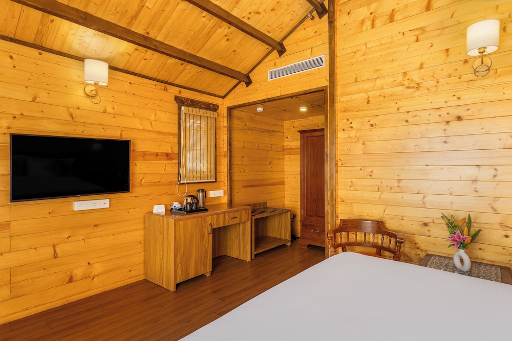 BOGMALLO BEACH RESORT 33/50