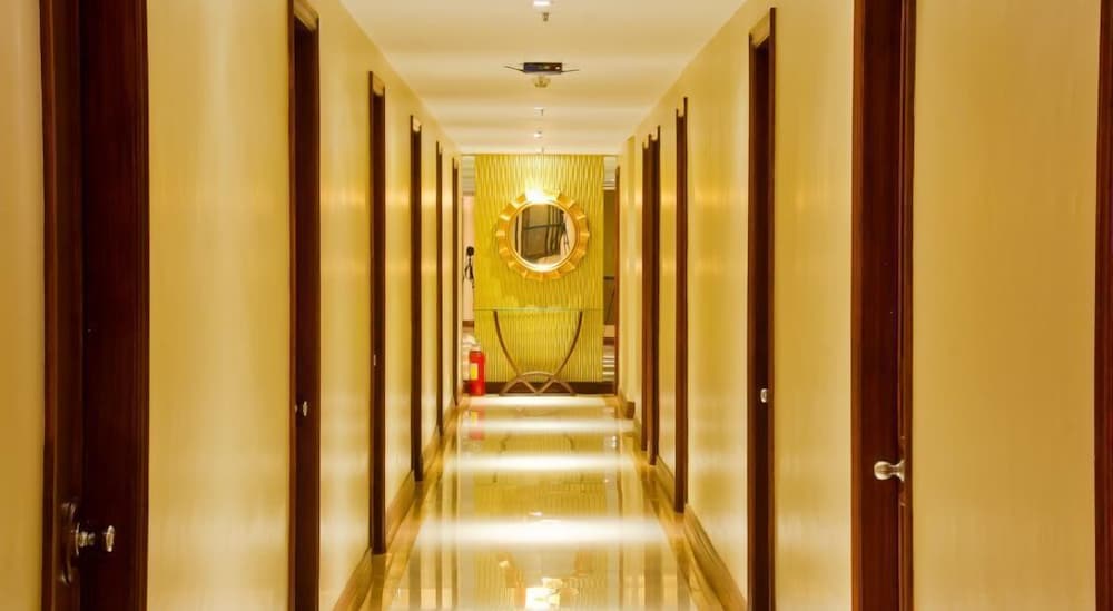 Royal Garden Hotel 22/44