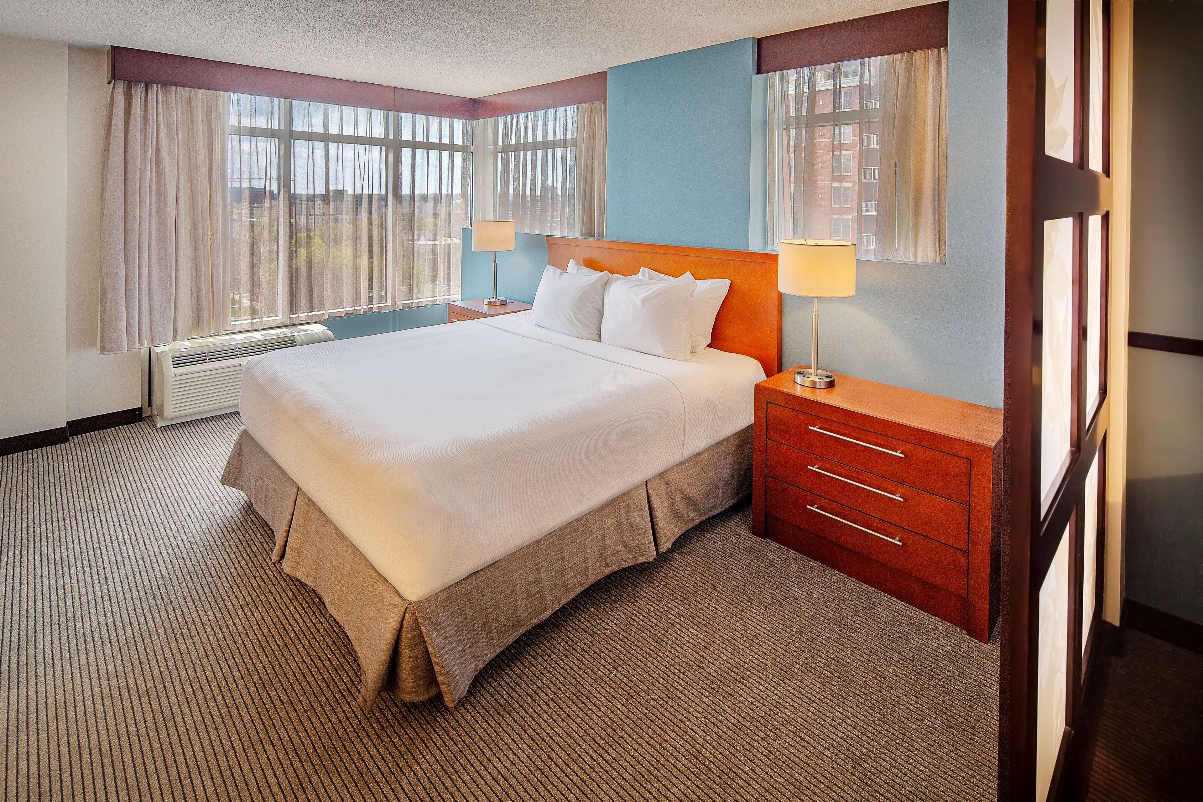 غرفة بسريرين كوين، Hyatt Place Madison Downtown 3/6