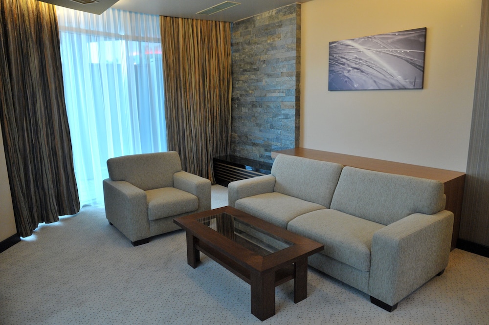 FOUR POINTS BY SHERATON KECSKEMET HOTEL & CONFERENCE CENTER 28/35